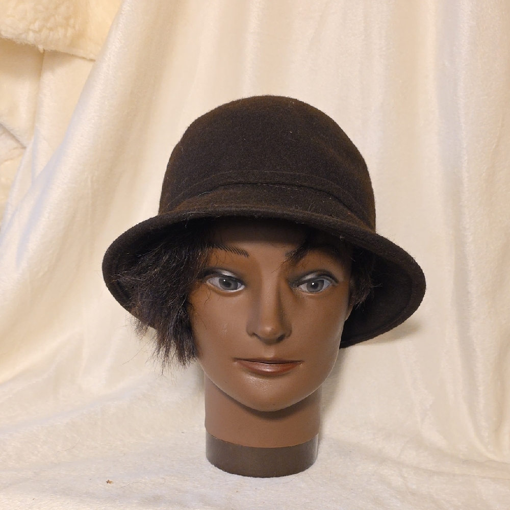 Elegant Brown Women's Hat